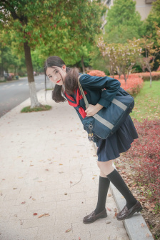 筱田步美在线观看